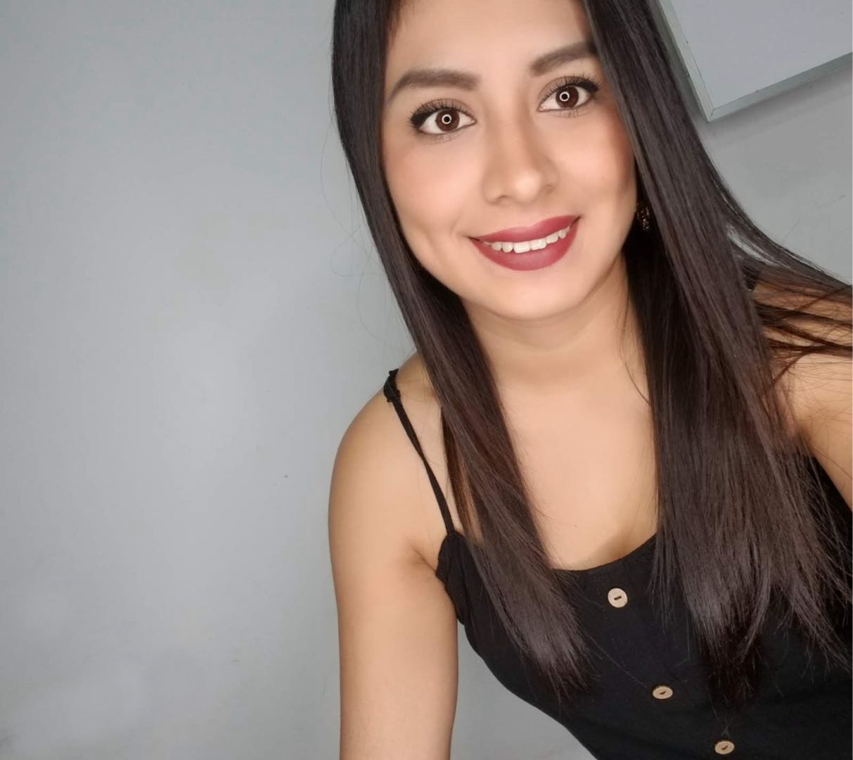 Alessia from Peru — online now on OpenTalk.tv